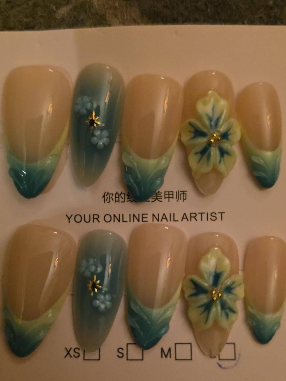 Blue-Green Floral Press-On Nail Set Size Large